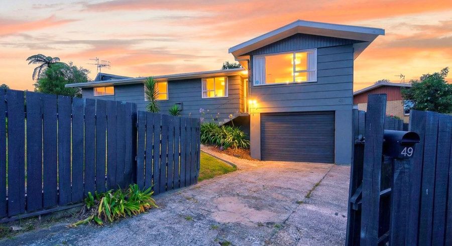  at 49 Norana Road, Timberlea, Upper Hutt, Wellington