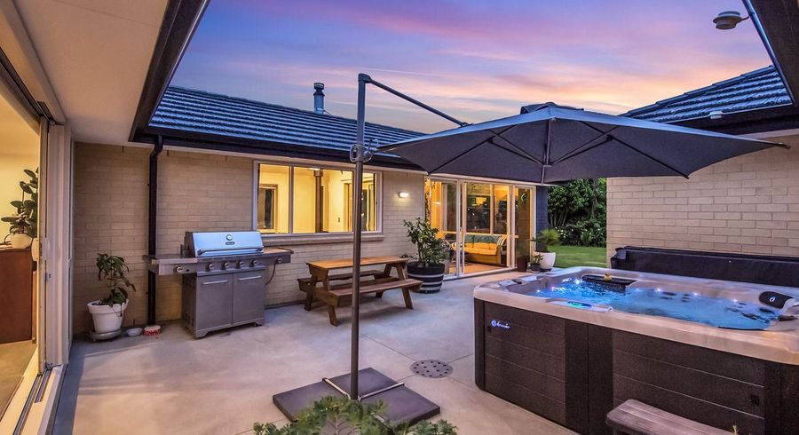  at 305 Newtons Road, Christchurch