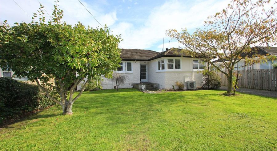  at 12 Gill Crescent, Redwoodtown, Blenheim