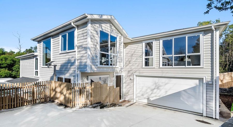  at 9C Olwyn Place, Greenhithe, North Shore City, Auckland