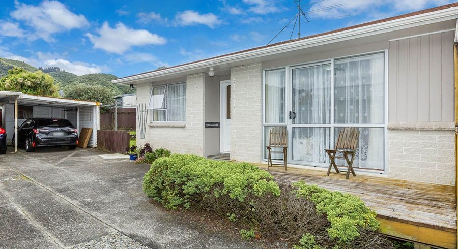  at 9b Haylock Grove, Totara Park, Upper Hutt, Wellington
