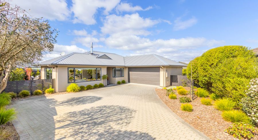  at 2/20 The Grove, Nukuhau, Taupo