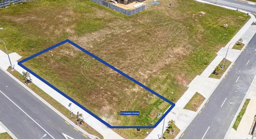  at 11 Kowaitau Avenue, Beachlands, Manukau City, Auckland