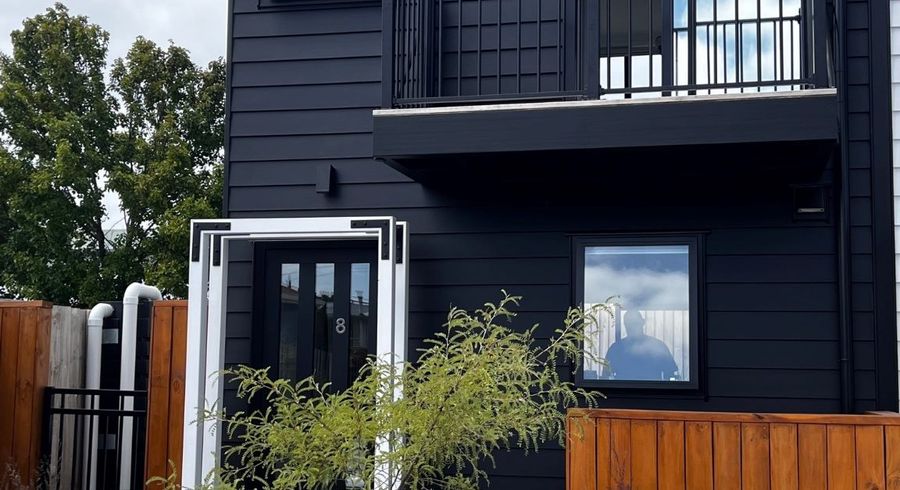  at 8/6 St Leonards Road, Kelston, Auckland