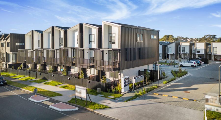  at 6-7/ 30B Westgate Drive, Westgate, Waitakere City, Auckland