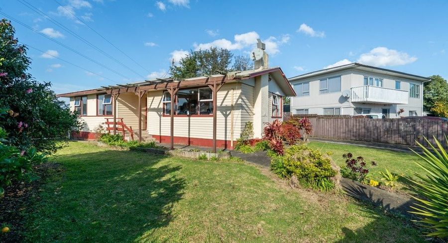  at 42  Harania Avenue, Favona, Manukau City, Auckland