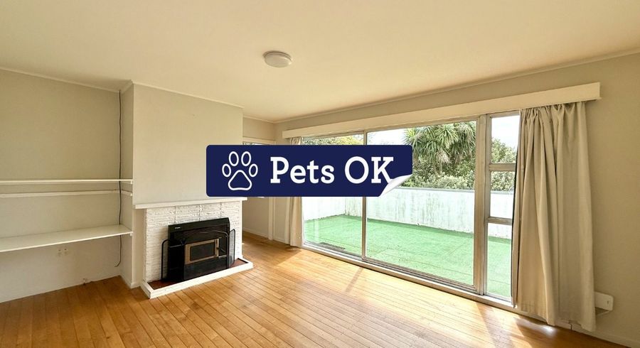  at 26 Tiroroa Avenue, Te Atatu South, Waitakere City, Auckland