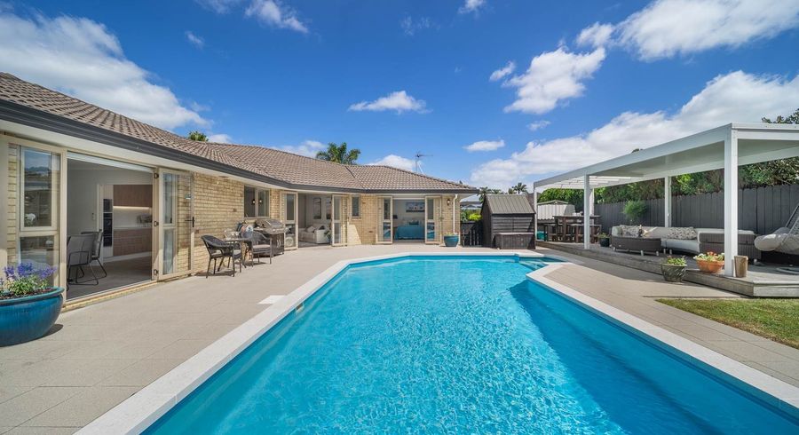  at 1 Parkhaven Drive, Papakura, Papakura, Auckland