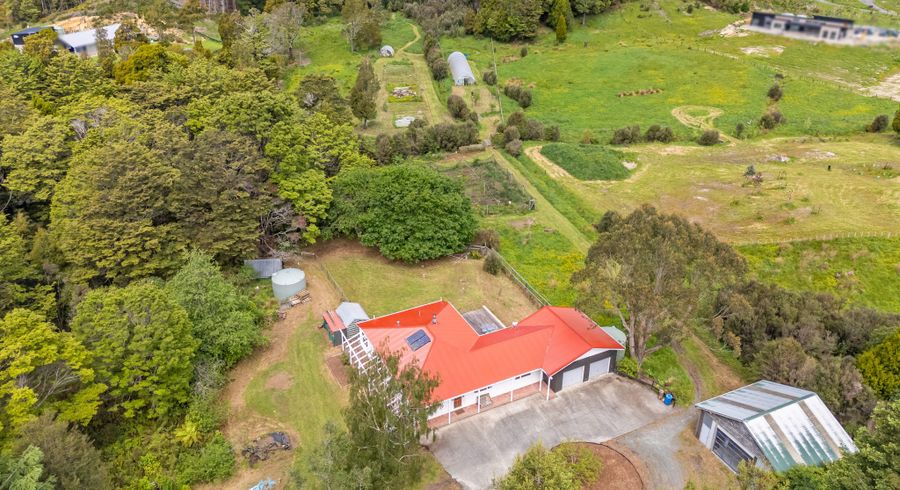  at 423 Katherine Mansfield Drive, Whitemans Valley, Upper Hutt, Wellington