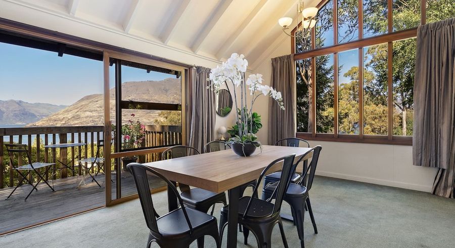  at 44 Arawata Terrace, Sunshine Bay, Queenstown-Lakes, Otago