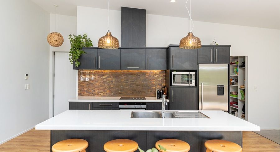  at 32 Mount Marua Way, Mount Marua, Upper Hutt, Wellington