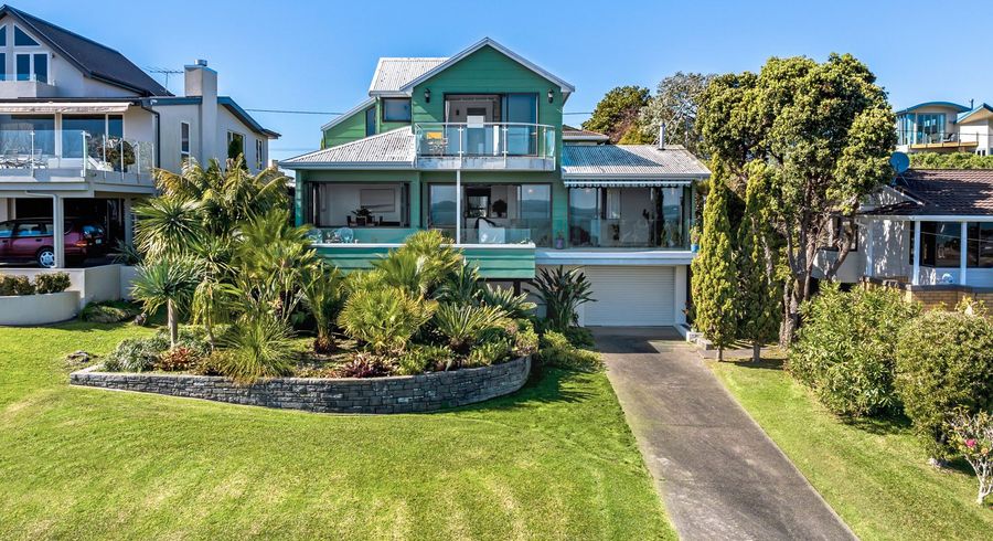  at 27 De Luen Avenue, Tindalls Beach, Whangaparaoa