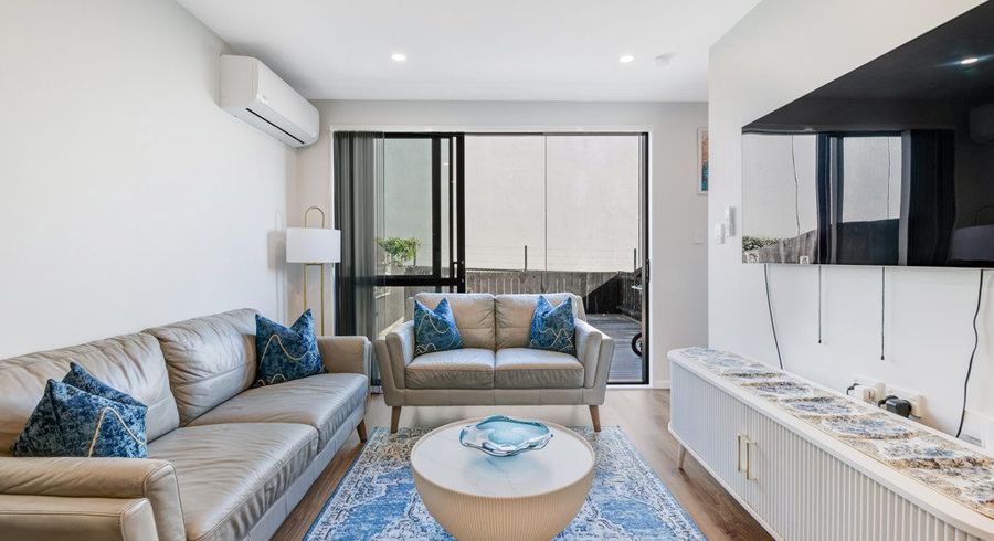  at 18 Hinonga Loop, Millwater, Rodney, Auckland