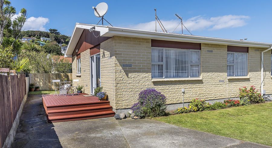  at 1/40 Camperdown Road, Miramar, Wellington