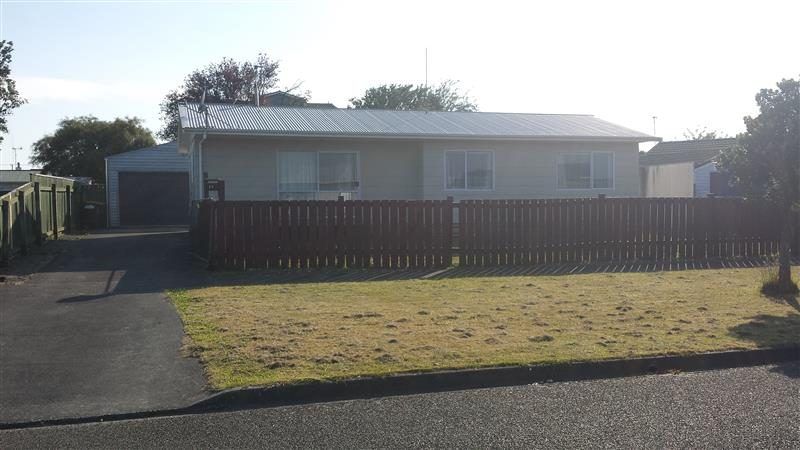  at 11 Chatsworth Pl, Highbury, Palmerston North, Manawatu / Whanganui