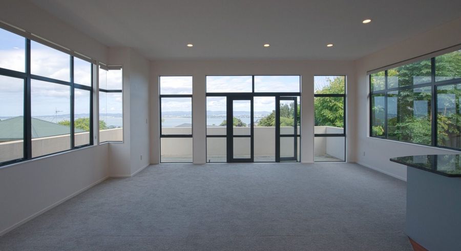  at 17 Mariners View, Beach Haven, North Shore City, Auckland