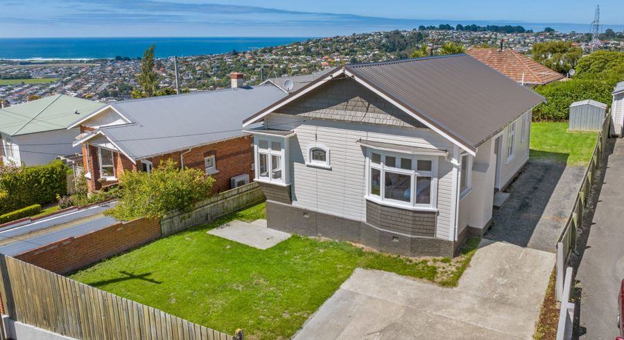  at 127 Oakwood Avenue, Balaclava, Dunedin