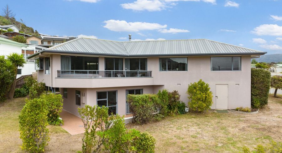  at 68 Moana View Road, Waikawa, Picton