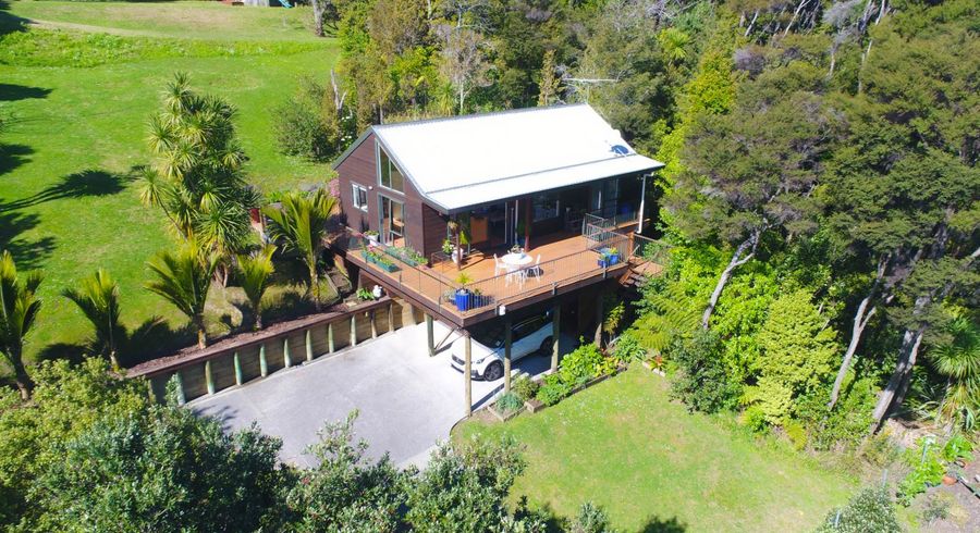  at 10 Aydon Road, Titirangi, Auckland