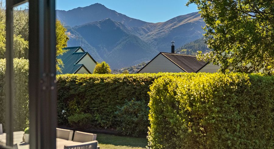  at 65 Oregon Drive, Kelvin Heights, Queenstown-Lakes, Otago