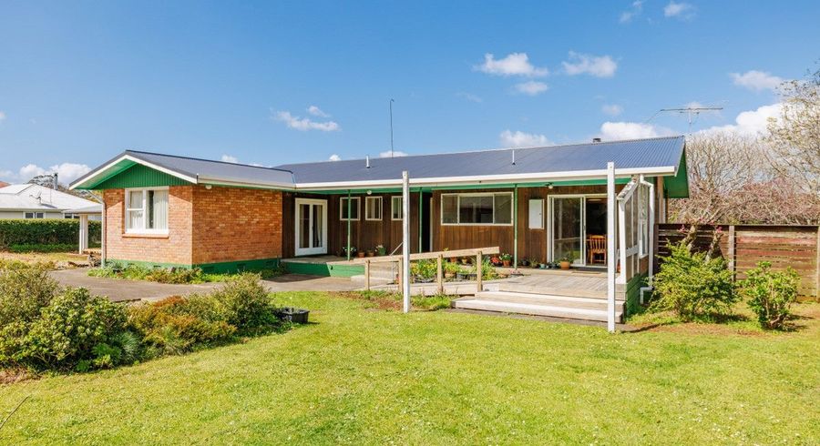  at 6073 State Highway 12, Ohaeawai