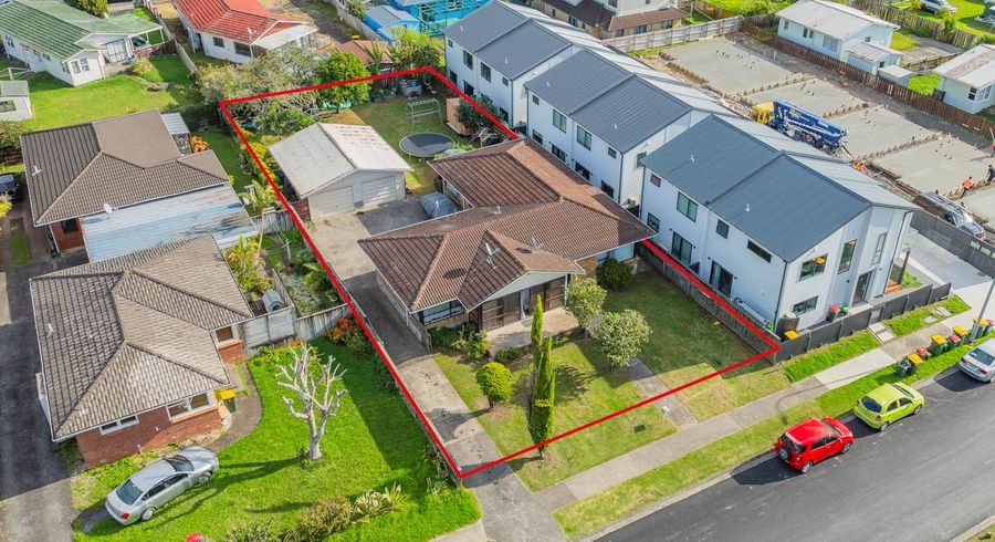  at 77 Cardiff Road, Pakuranga, Manukau City, Auckland