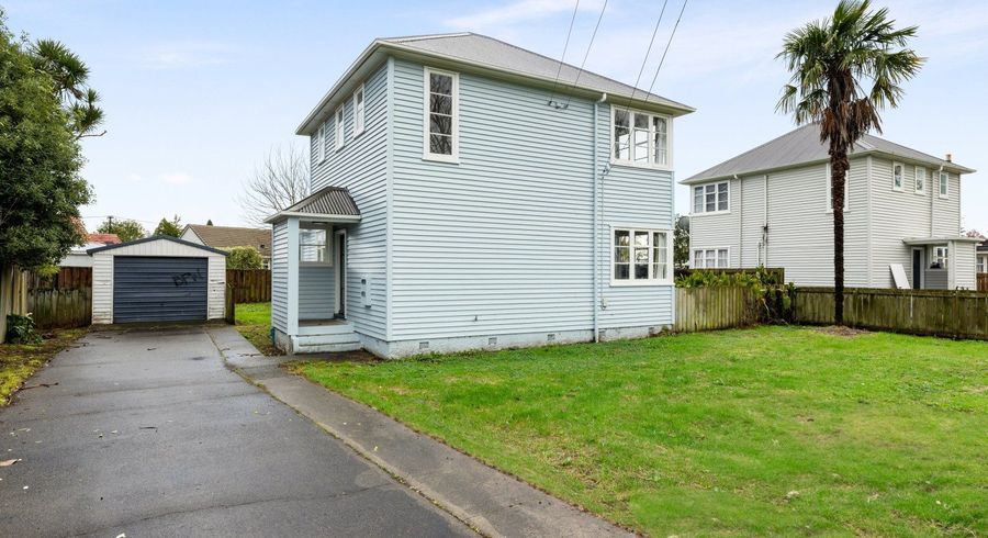  at 11 Old Farm Road, Hamilton East, Hamilton, Waikato