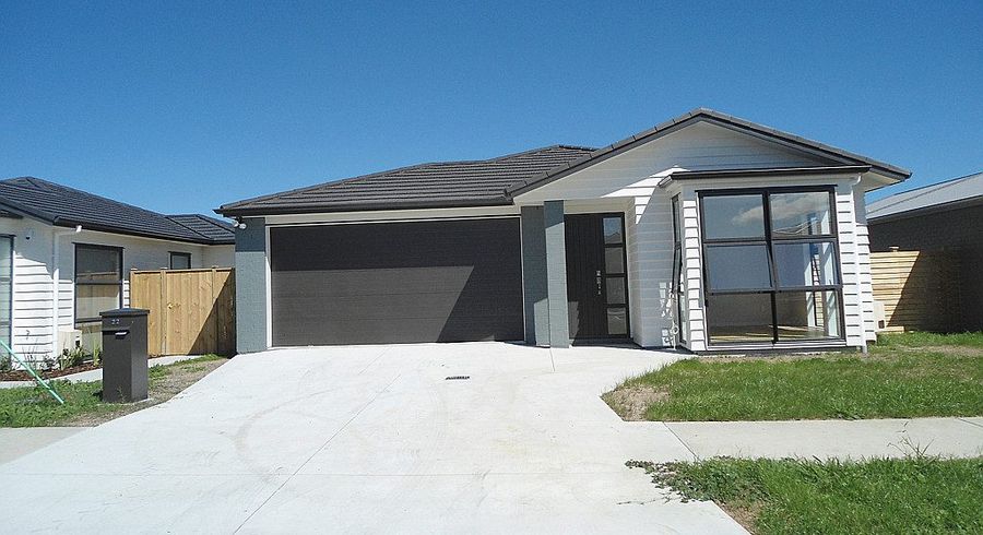  at 22 Treestump Road, Takanini, Papakura, Auckland