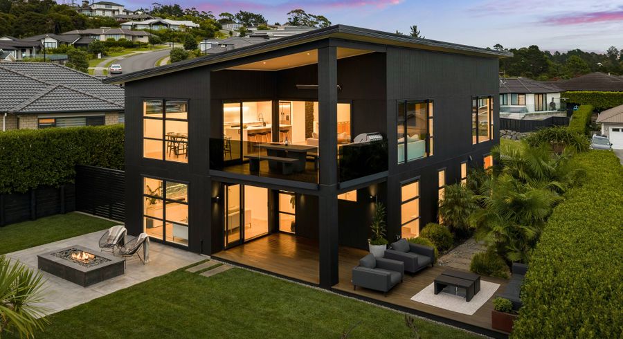  at 20 Woodridge Drive, Stanmore Bay, Rodney, Auckland