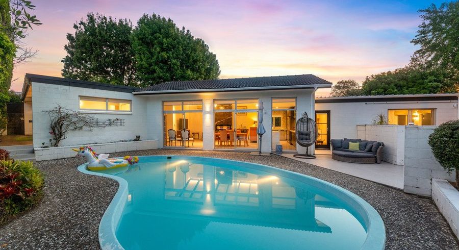  at 23 Gordon Avenue, Forrest Hill, North Shore City, Auckland