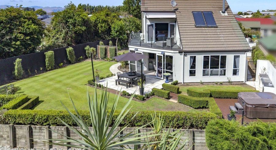  at 10 Hossack Close, Belfast, Christchurch City, Canterbury