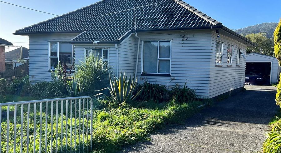  at 7 Kerr Avenue, Cobden, Greymouth