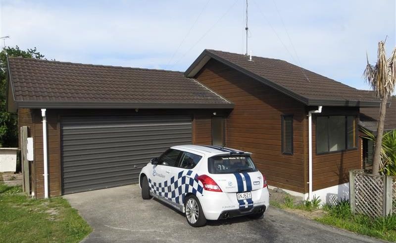  at 1/56 Glencoe Road, Browns Bay, Auckland