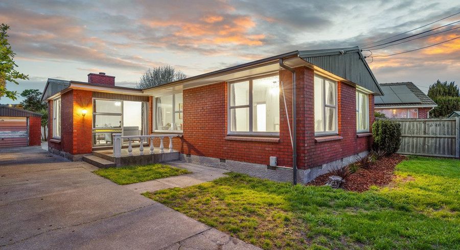  at 50 Gould Crescent, Woolston, Christchurch City, Canterbury