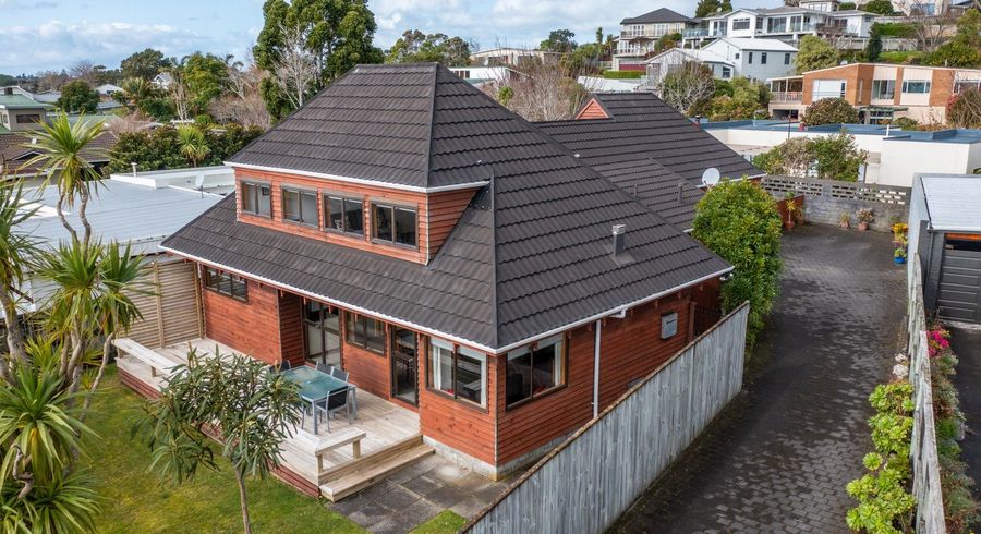  at 23 Wesley Avenue, Frankleigh Park, New Plymouth