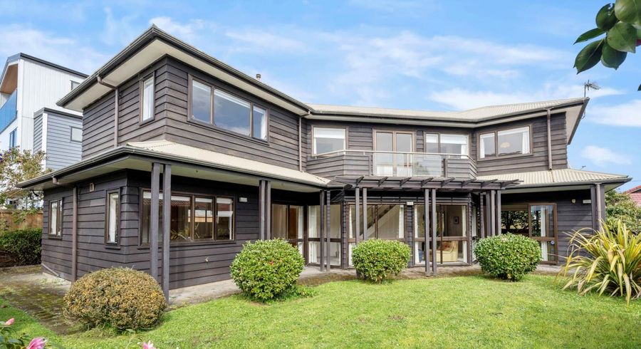  at 12 Dunkerron Avenue, Epsom, Auckland