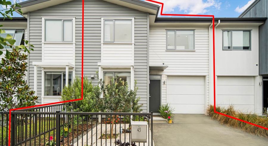  at 43 Pencaitland Drive, Flat Bush, Auckland