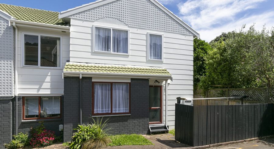  at 5E Duke Street, Mount Victoria, Wellington