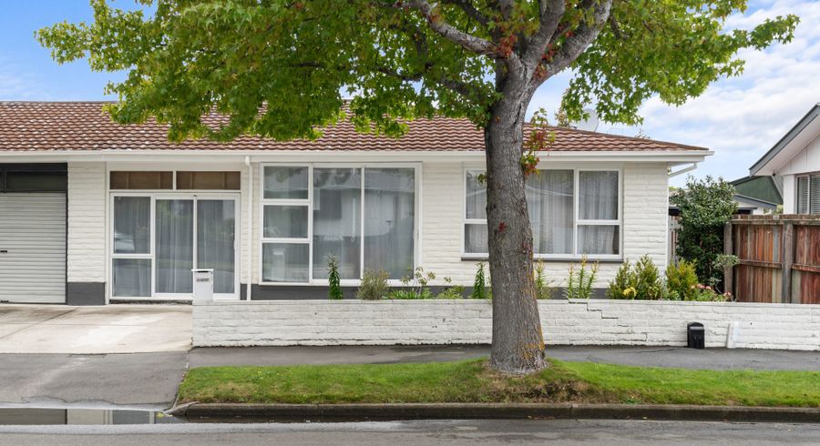  at 1/6 Valerie Place, Redwood, Christchurch City, Canterbury