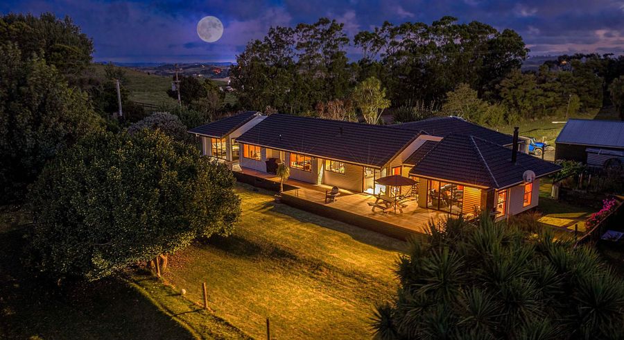  at 158 McLeod Road, South Head, Rodney, Auckland