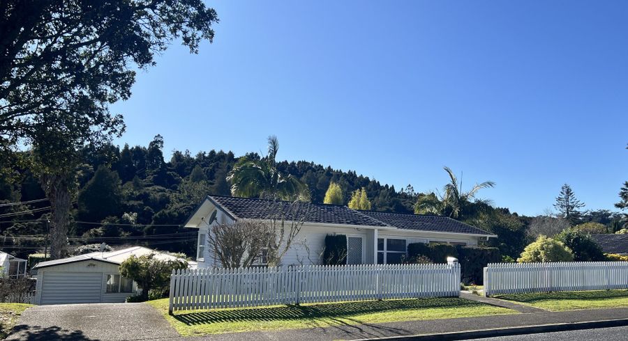  at Vandeleur Ave, Birkdale, North Shore City, Auckland