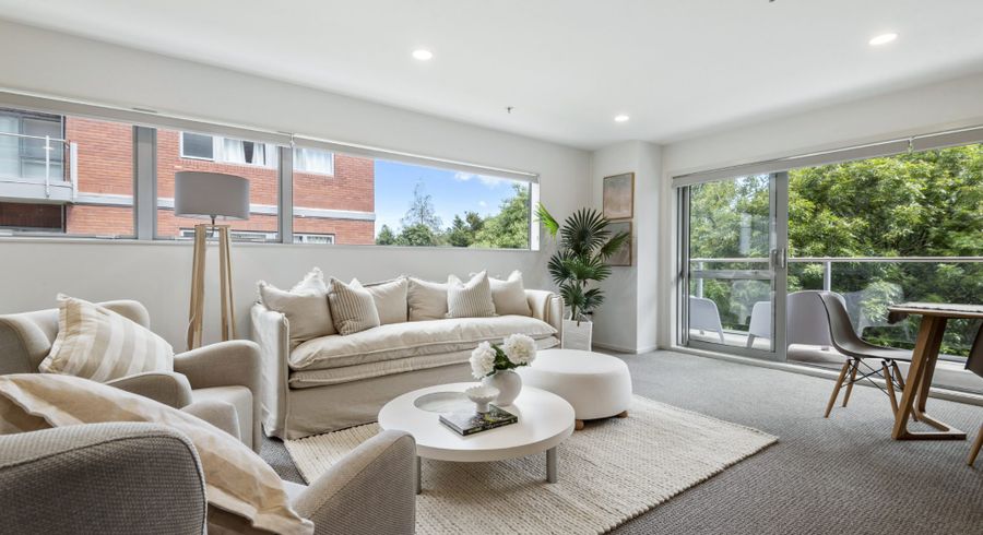  at 4 Wagener Place, Mount Albert, Auckland City, Auckland