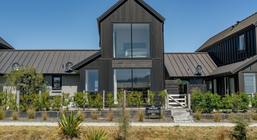  at 4 Chapman Way, Jacks Point, Queenstown-Lakes, Otago