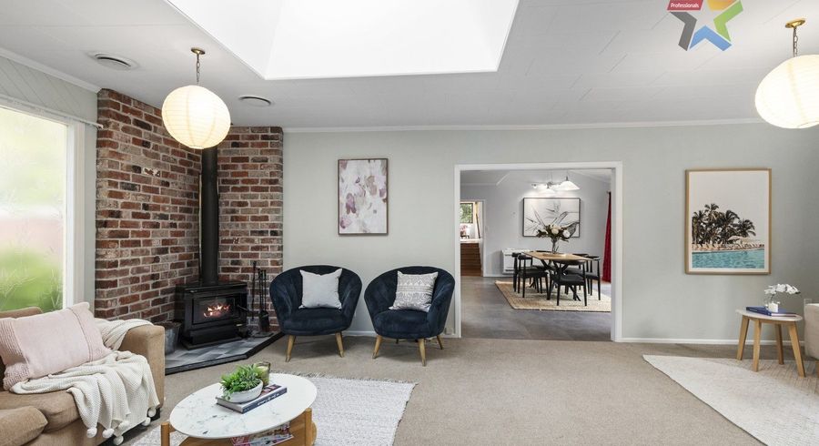  at 34 Jocelyn Crescent, Pinehaven, Upper Hutt