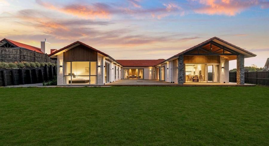 at 27 Tau Drive, Flat Bush, Manukau City, Auckland