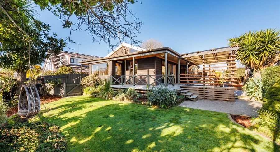  at 11 Lane Place, Awapuni, Palmerston North