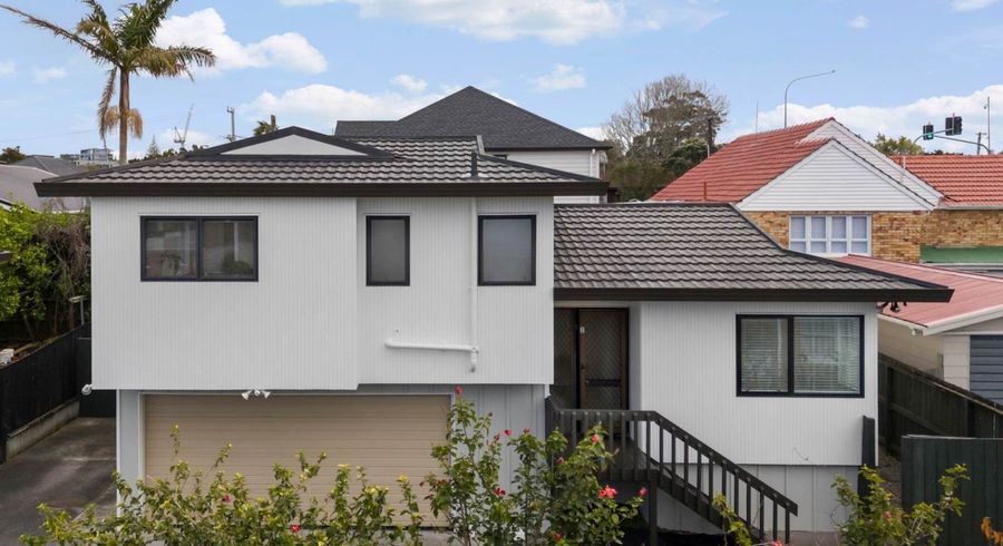  at 2/170 Onewa Road, Northcote, North Shore City, Auckland