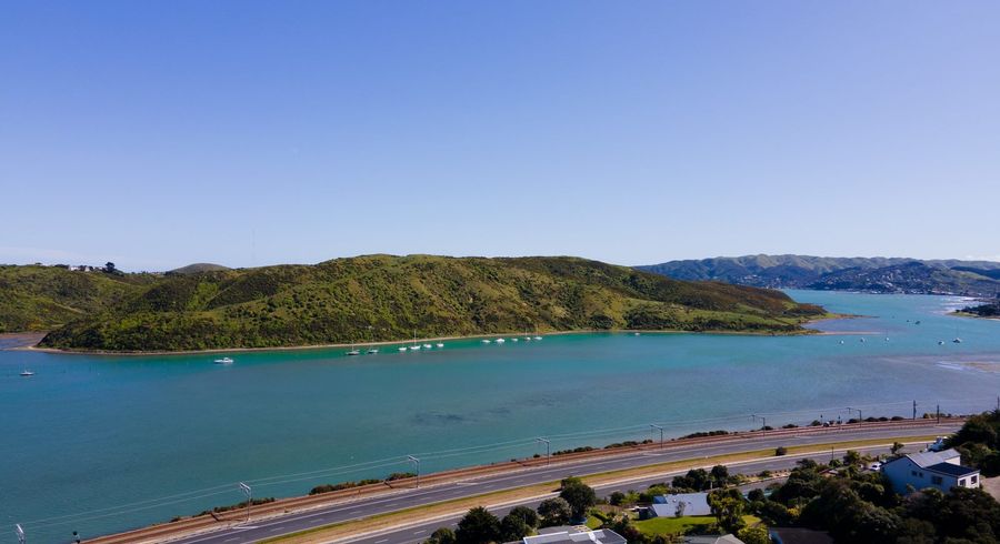  at 14 Annan Grove, Papakowhai, Porirua