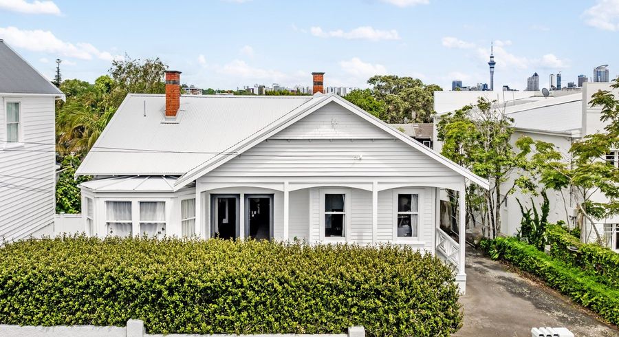  at 38 Gladstone Road, Parnell, Auckland