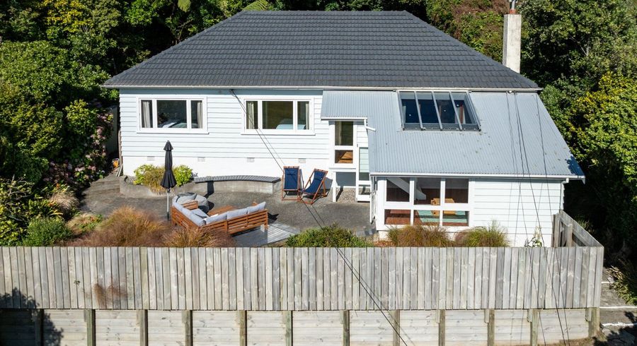  at 104 Curtis Street, Northland, Wellington